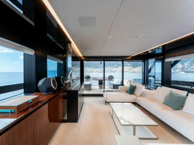 L'AS BLEU | Riva 82 — 17 / 45