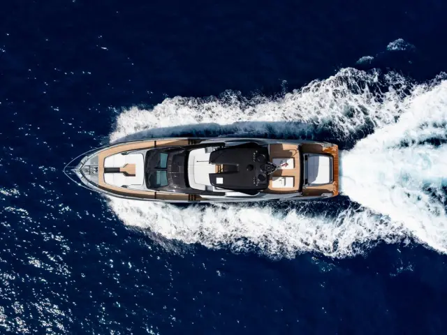 L'AS BLEU | Riva 82 — 6 / 45