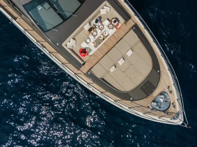 FANAMAX | Mangusta 110 — 17 / 51