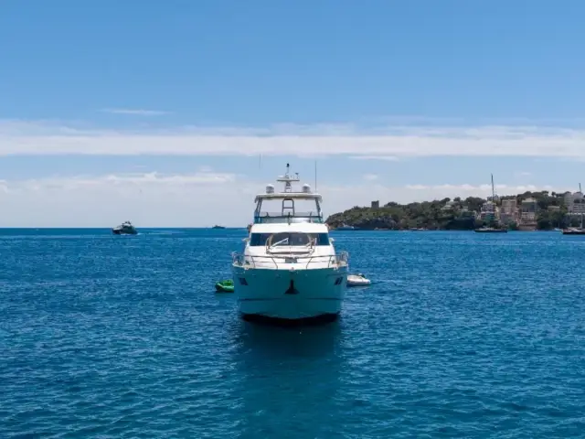 PAPAMARES | Fairline Squadron 78 — 7 / 61