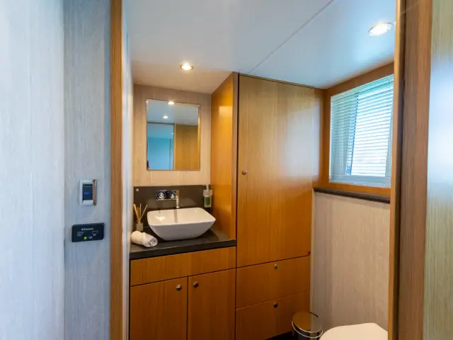 PAPAMARES | Fairline Squadron 78 — 51 / 61