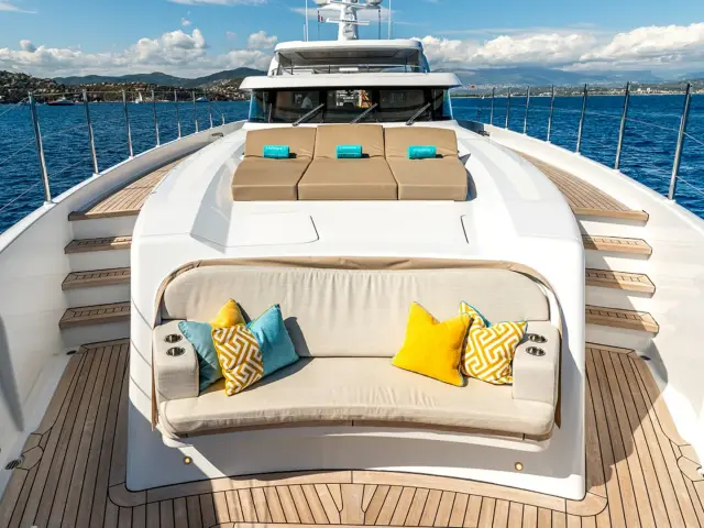 JOSEPHINE I | Mulder 36M — 54 / 82