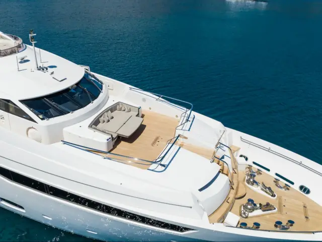 THUMPER | Sunseeker 40M — 19 / 67