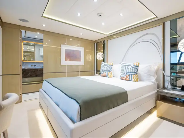 THUMPER | Sunseeker 40M — 55 / 67