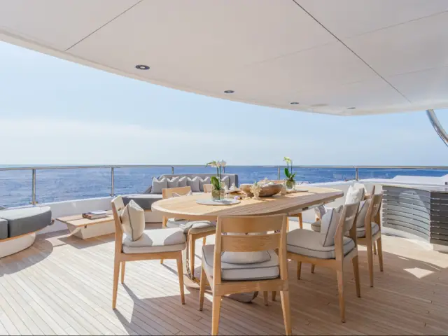 THUMPER | Sunseeker 40M — 21 / 67