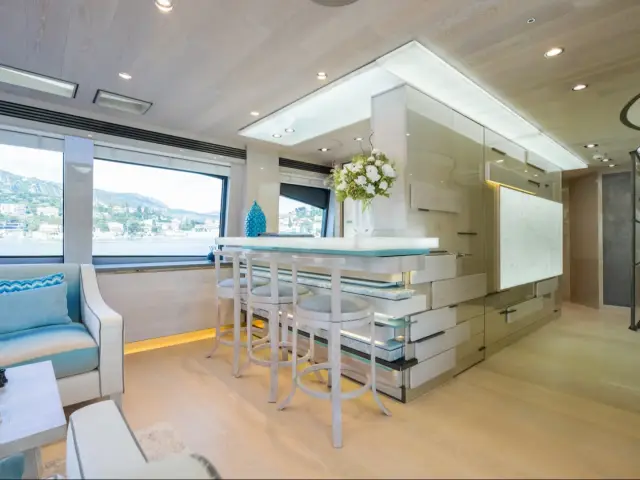 THUMPER | Sunseeker 40M — 35 / 67