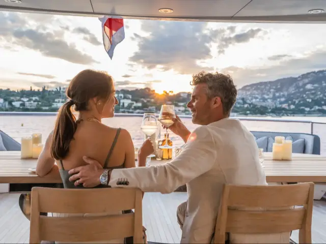 THUMPER | Sunseeker 40M — 28 / 67