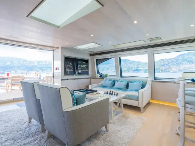 THUMPER | Sunseeker 40M — 37 / 67