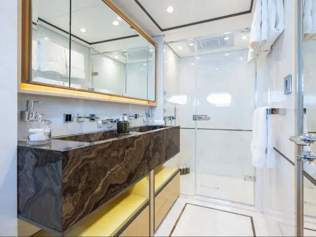 THUMPER | Sunseeker 40M — 57 / 67