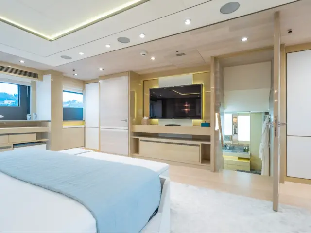 THUMPER | Sunseeker 40M — 46 / 67