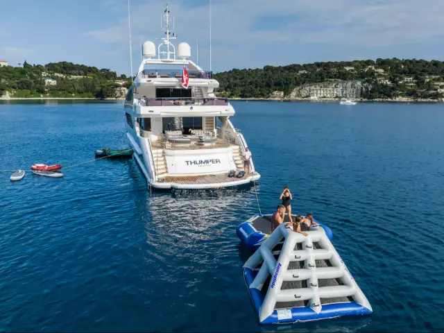 THUMPER | Sunseeker 40M — 64 / 67