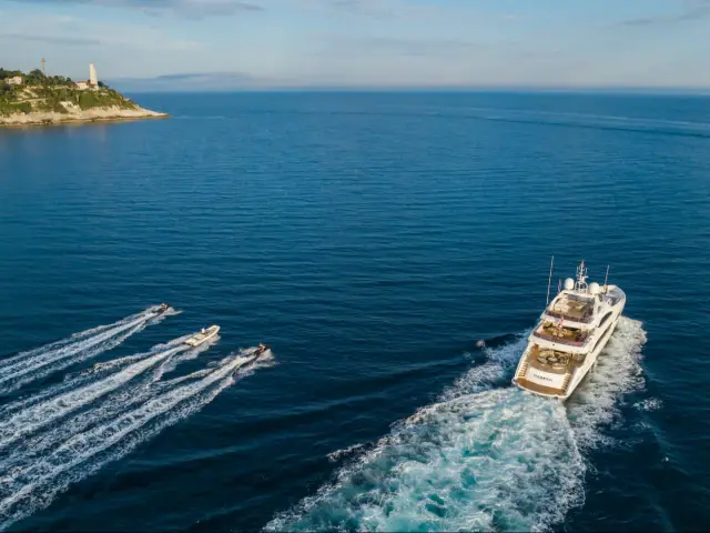THUMPER | Sunseeker 40M — 7 / 67