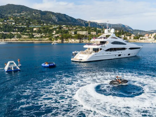 THUMPER | Sunseeker 40M — 9 / 67