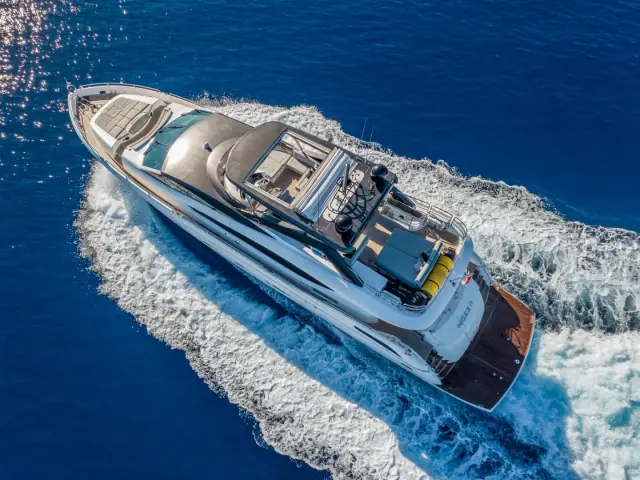 MOZZ II | Sunseeker 27M — 3 / 36