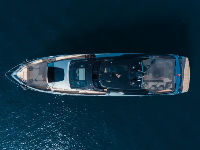 ELLA | Riva Argo 90  — 4 / 27
