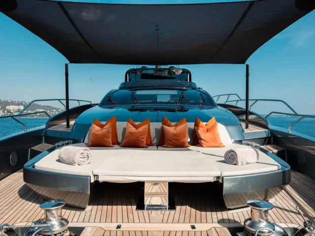 ELLA | Riva Argo 90  — 11 / 27