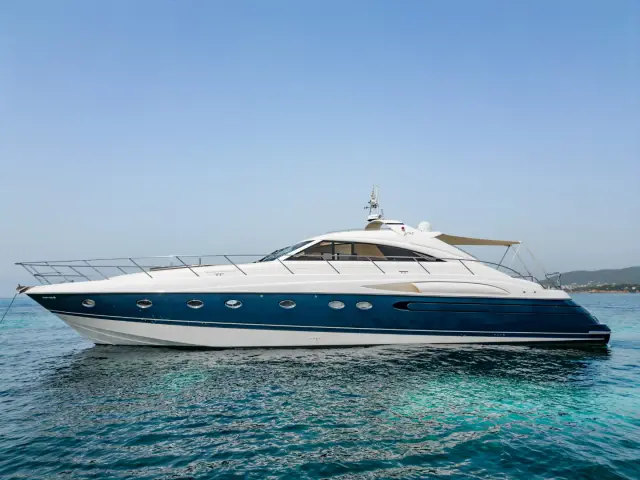 CRETA | Princess V65 — 2 / 15