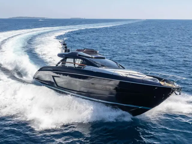 BLUE SHARK | Riva 66 Ribelle — 2 / 16