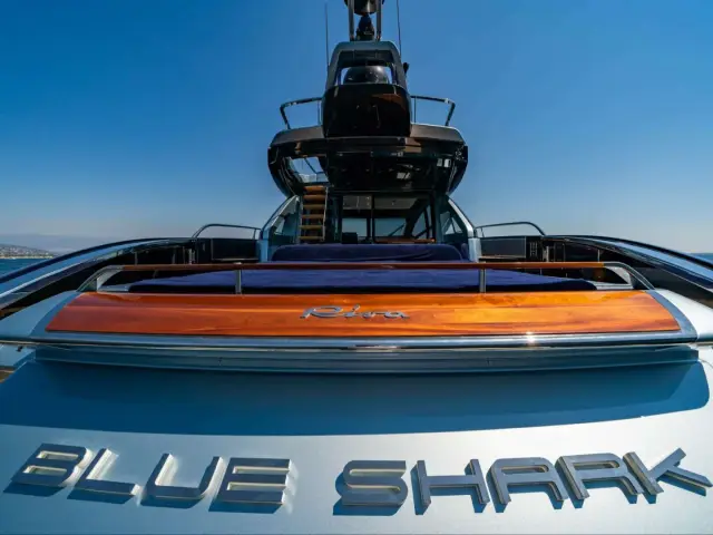 BLUE SHARK | Riva 66 Ribelle — 7 / 16