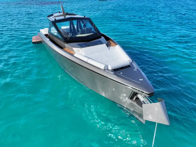 CASA ATLANTIS SPORT | Wally 50 — 59 / 62
