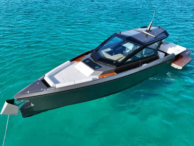 CASA ATLANTIS SPORT | Wally 50 — 48 / 62