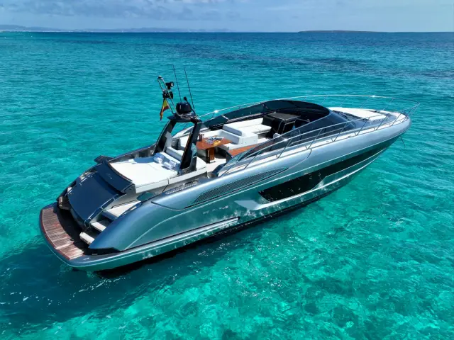 NEXT LEVEL | Riva Rivale 56 — 4 / 8