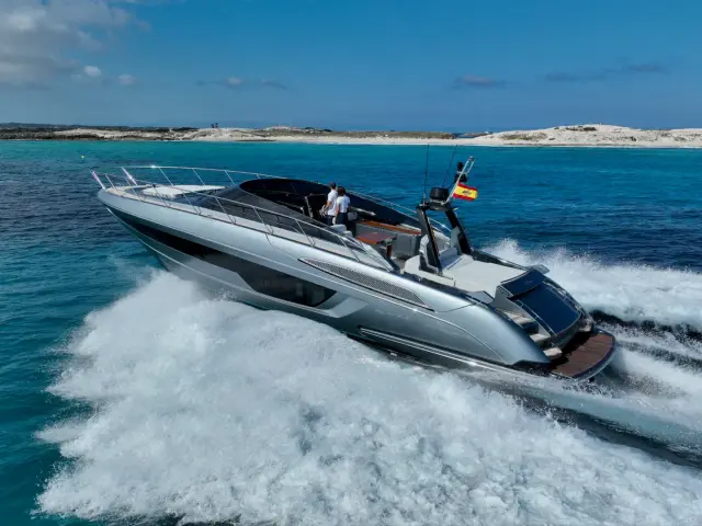 NEXT LEVEL | Riva Rivale 56 — 6 / 8