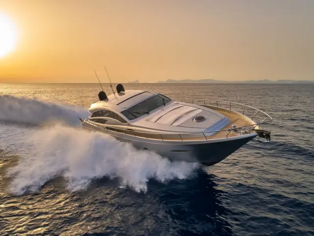 LEGENDARY | Pershing 72 — 3 / 19