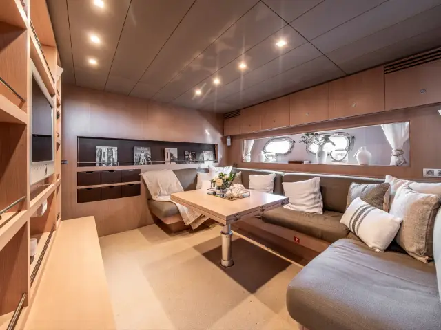 BOSS SEA | Baia Panther 80 — 29 / 48