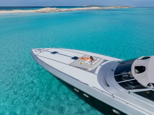 BOSS SEA | Baia Panther 80 — 8 / 48