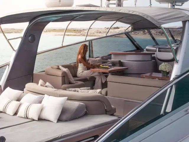 BOSS SEA | Baia Panther 80 — 15 / 48