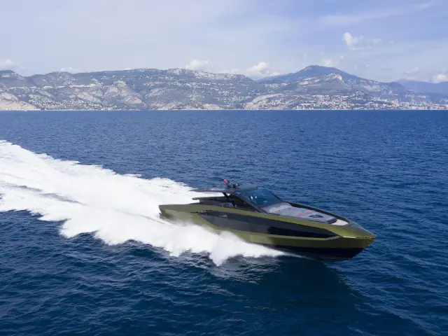 FAST ONE | Tecnomar Lamborghini 63 — 4 / 16