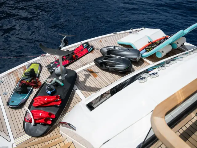 HALEY JANE | Sunseeker 88 — 5 / 64
