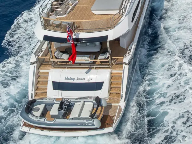 HALEY JANE | Sunseeker 88 — 4 / 64
