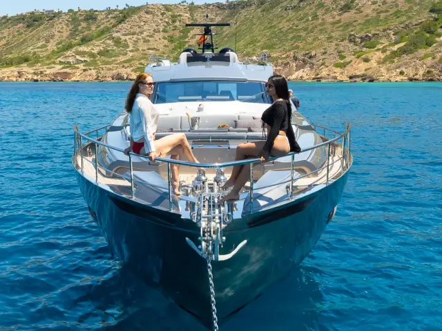 EL MACANN | Pershing 9X — 35 / 84