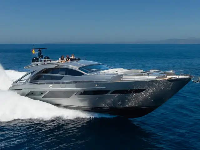 EL MACANN | Pershing 9X — 9 / 84