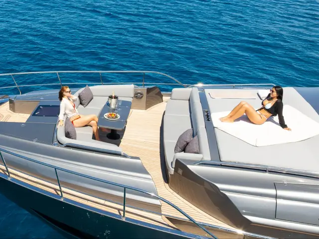 EL MACANN | Pershing 9X — 36 / 84