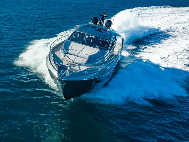 MARLEENA | Pershing 7X — 10 / 80