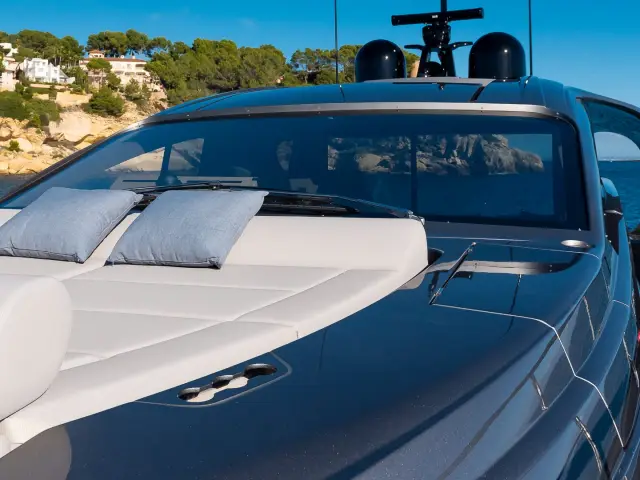 MARLEENA | Pershing 7X — 47 / 80