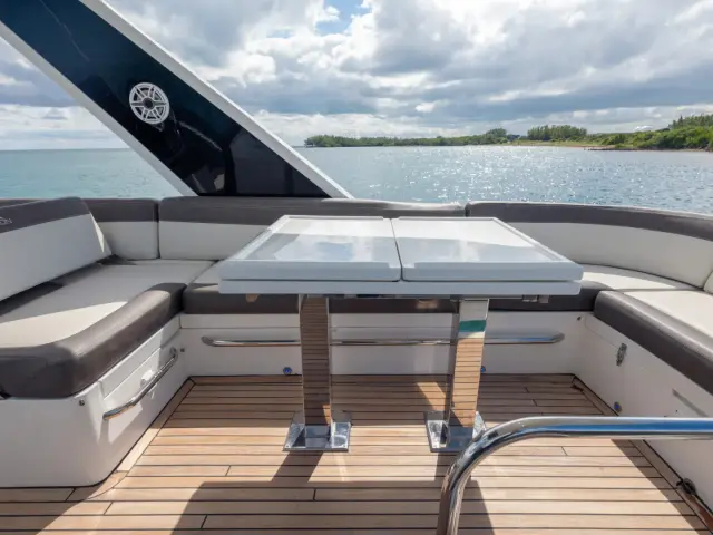 INFINITY | Galeon 500 Fly — 23 / 29
