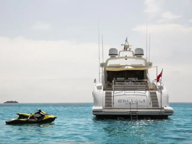 CHILL OUT | Mangusta 92 — 8 / 37