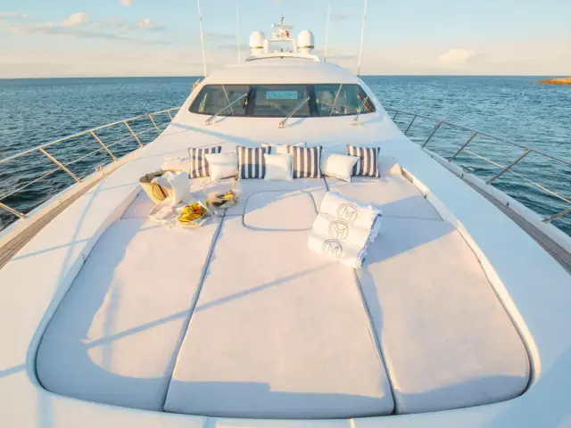 CHILL OUT | Mangusta 92 — 12 / 37