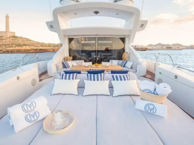 CHILL OUT | Mangusta 92 — 15 / 37