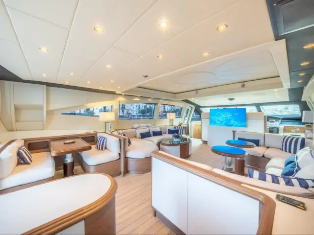 CHILL OUT | Mangusta 92 — 28 / 37