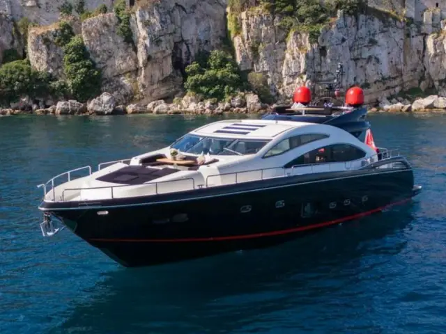 PALUMBA | Sunseeker Predator 84 — 1 / 18