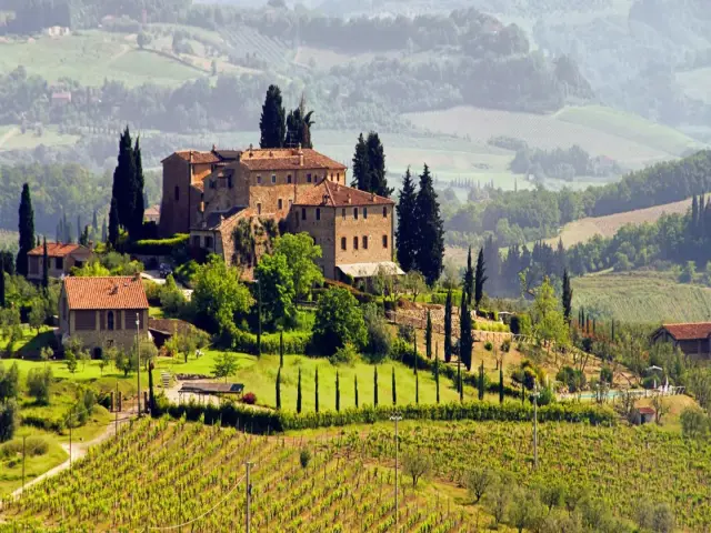 Explore the Best Wineries of the Amalfi Coast