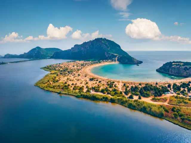 Explore the Peloponnese and Saronic Gulf: Athens to Athens
