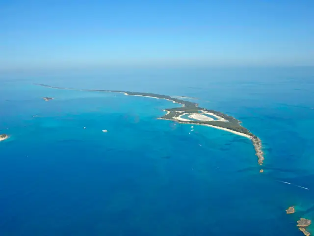 Rose Island & Green Cay