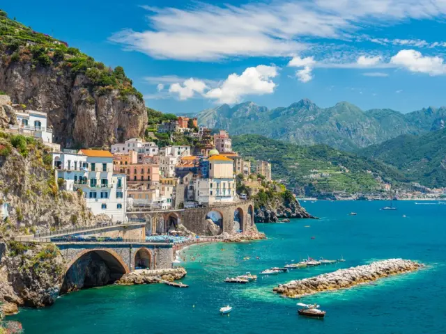 Discover the Amalfi Coast: A Luxury Yacht Charter