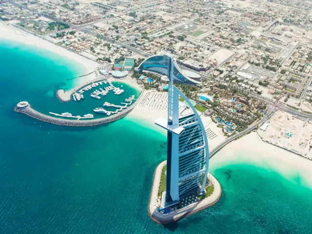 Day Charter in Dubai